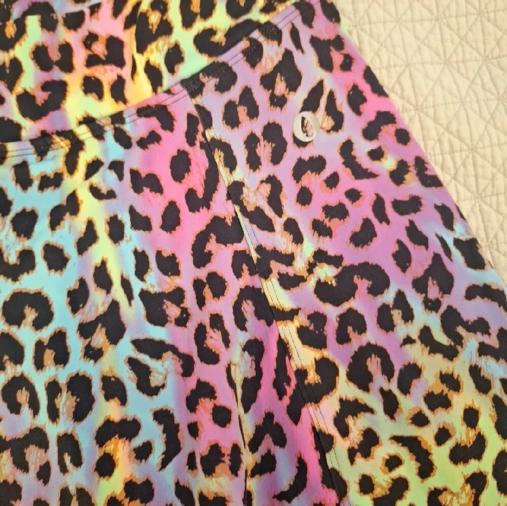 Dona Jo Colorful Leopard Print Active Skort